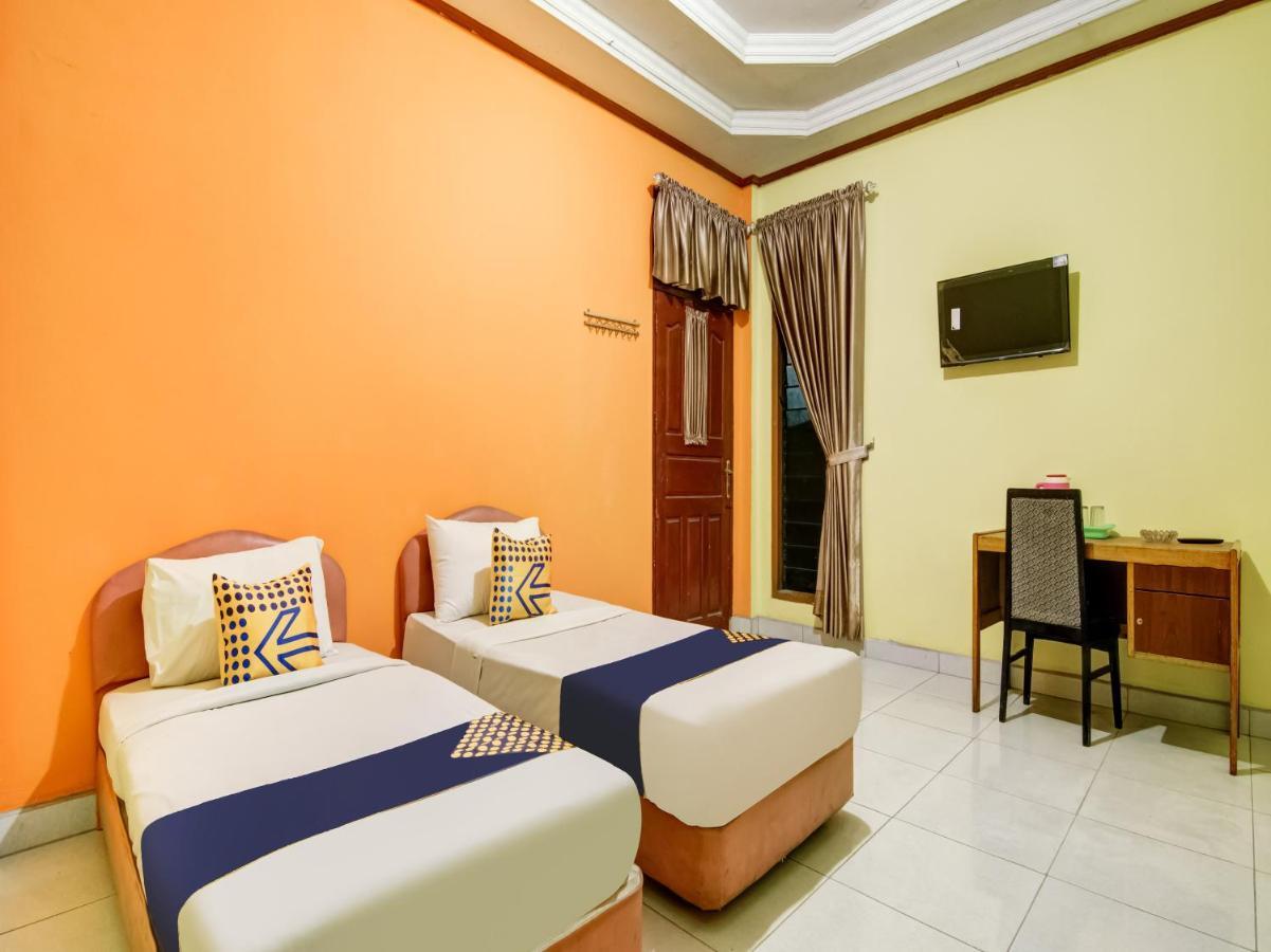 Oyo 2690 Hotel Tampan Pekanbaru Exterior foto